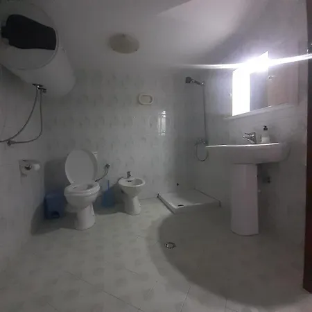 Afd Casa de hóspedes Vlorë